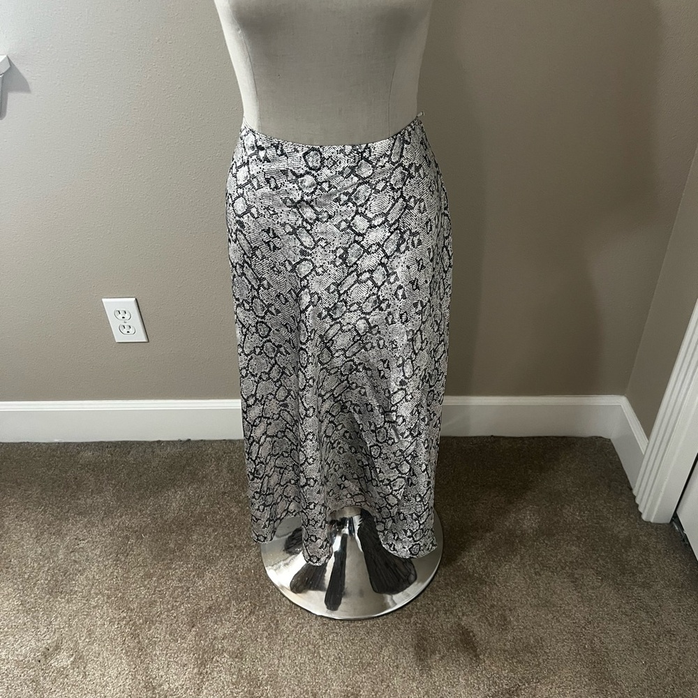 Snake print satin midi skirt